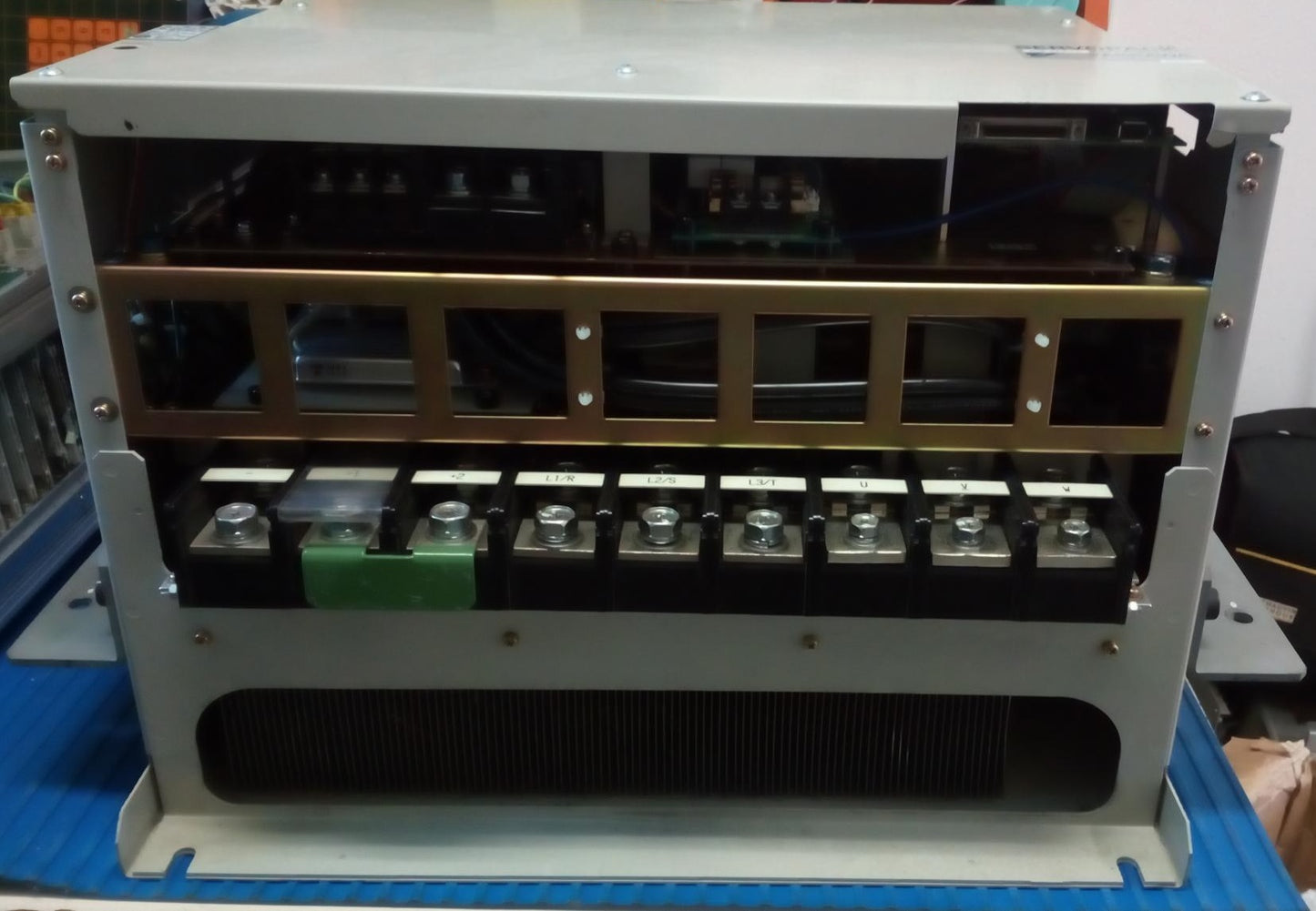 SGDM-3ZADBY520, Yaskawa-Servopack, 148 A, 30 kW, AC-Servoantrieb