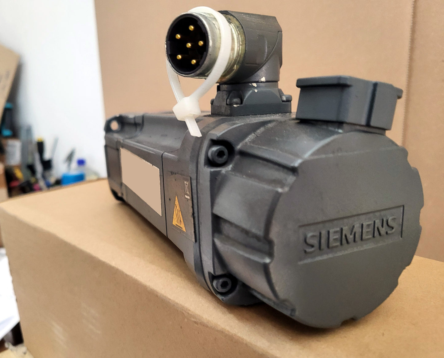 1FK7034-2AK71-1RH2, SIMOTICS S szinkronmotor, 0.63 kW, Siemens