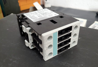 3RT1025-1AP00 mágneskapcsoló, 17A, 400V, 7.5kW, Siemens