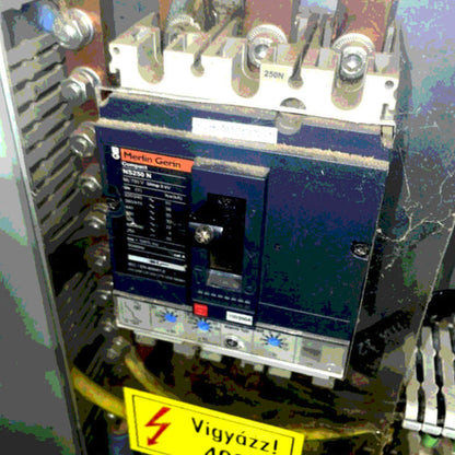 NS250N, Merlin Gerin, megszakító kapcsoló, 250A