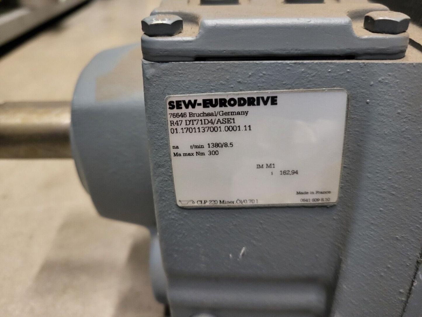 R47 DT71D4/ASE1, SEW-EURODRIVE, Stirnradgetriebemotor, 0,37kW
