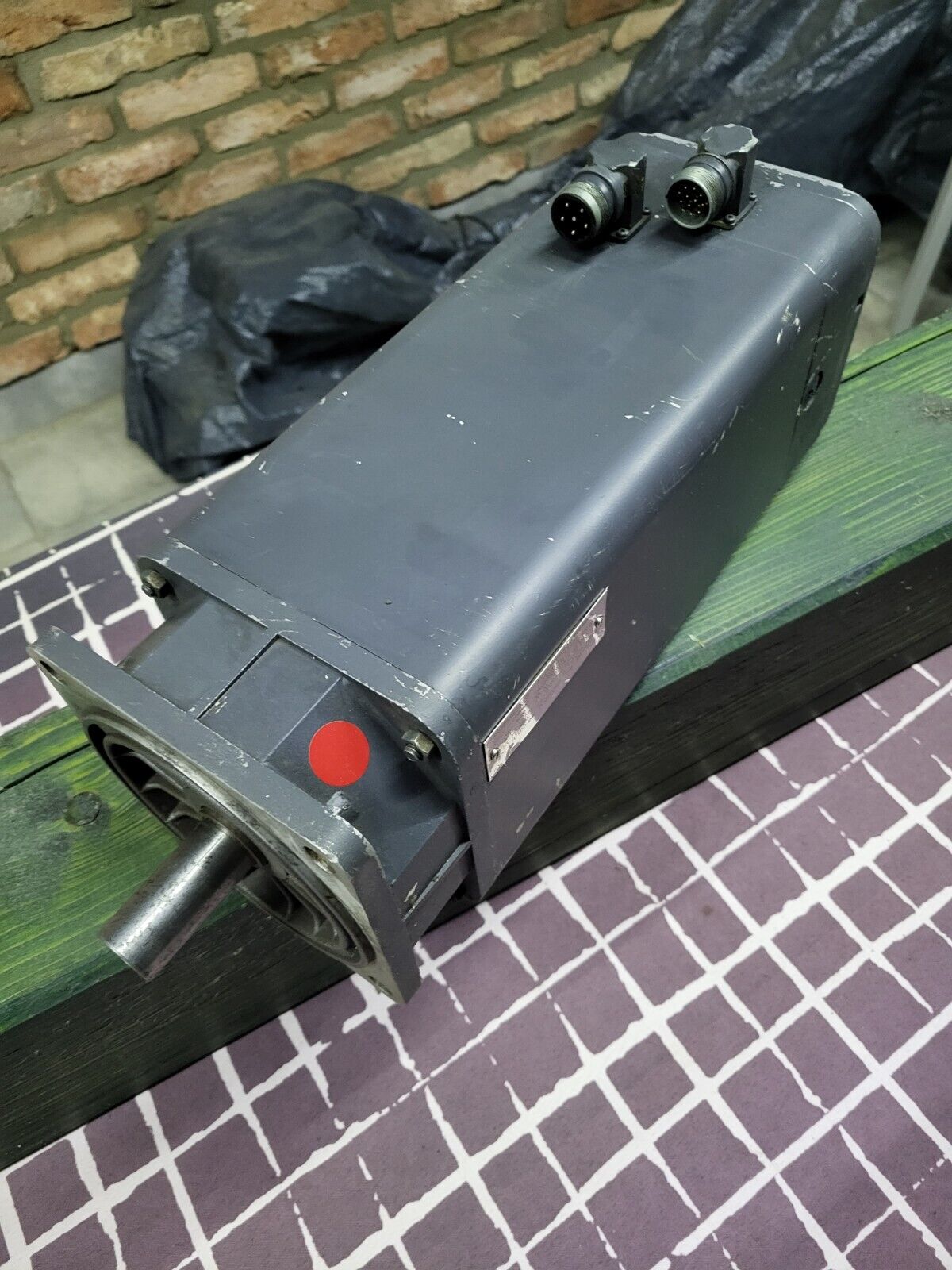 1FT5076-1AC71-3AG0, Siemens, 3-phase, permanent magnet motor, AC feed motor