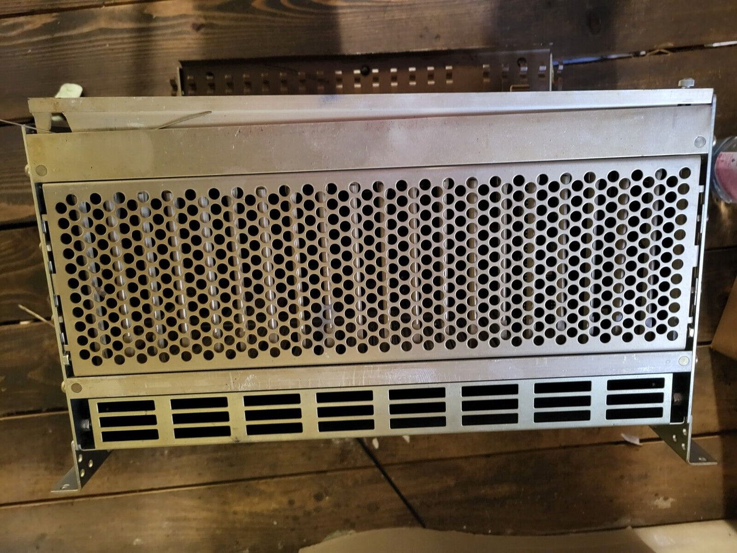 6ES5155-3UA11, Siemens Simatic S5 155U plc-rack, (a fotón lévő kártyák nélkül)